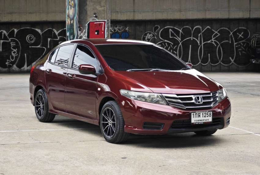 Honda City 1.5 S i-VTEC Auto model 2013