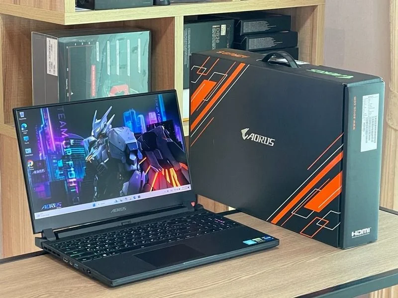 Gigabyte Aorus 5 SE4-73TH213SH i7-12700H SSD512GB RAM16GB RTX 3070 (8GB GDDR6) จอ 240Hz สินค้ามือสองครบกล่อง