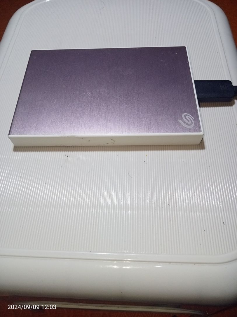 Seagate Hdd 2 TB มือ2 ครับ