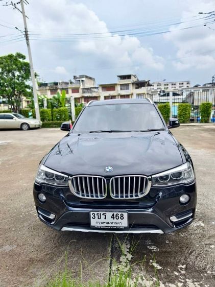 BMW X3 F25 x drive 2.0i LCI ปี2015 จดทะเบียน2016 เครื่องเบนซิน สภาพดี ไม่เคยชน วิ่งน้อย ไมล์แท้110