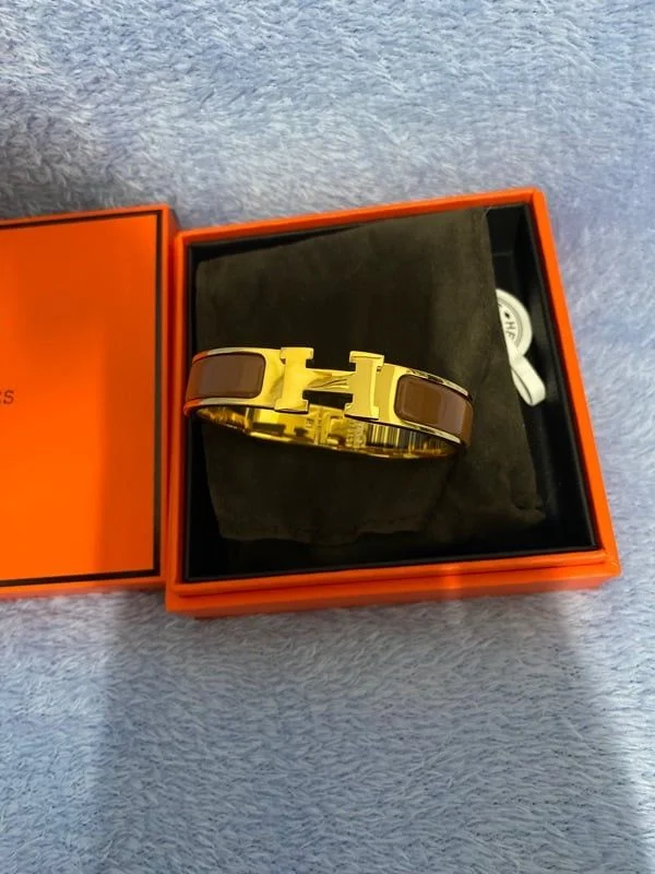 กำไล HERMES Clic H