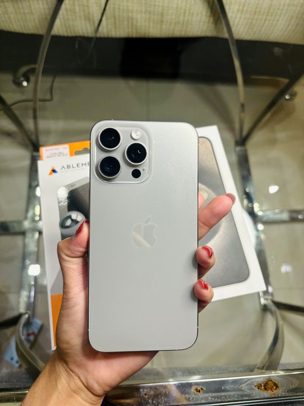 IPHONE 15 PM 512 Gb 36,000