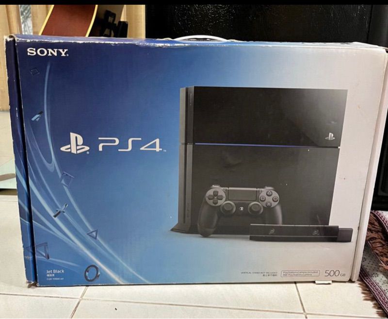Play station 4