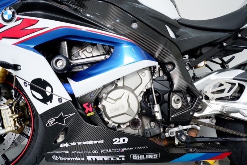 S1000rr tri-color, year 20, 11,000 km mileage, single owner, nearly 200,000 in custom parts, very stylish, in excellent conditio: 7 image