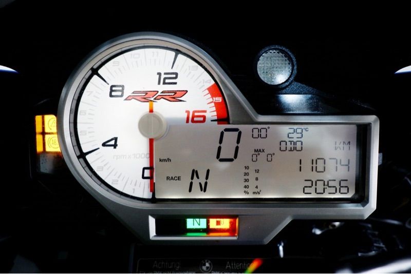 S1000rr tri-color, year 20, 11,000 km mileage, single owner, nearly 200,000 in custom parts, very stylish, in excellent conditio: 10 image