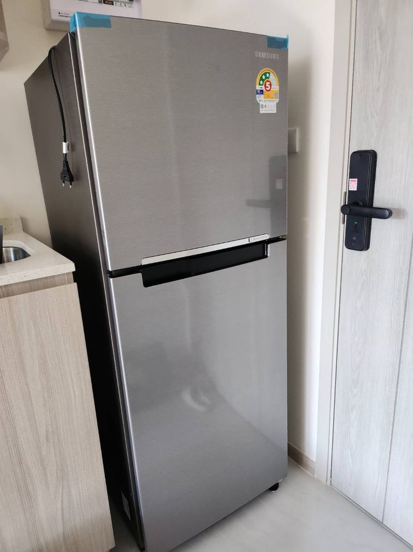 SAMSUNG Refrigerator 7.3 Cu Ft with Digital Inverter Technology: 5 image