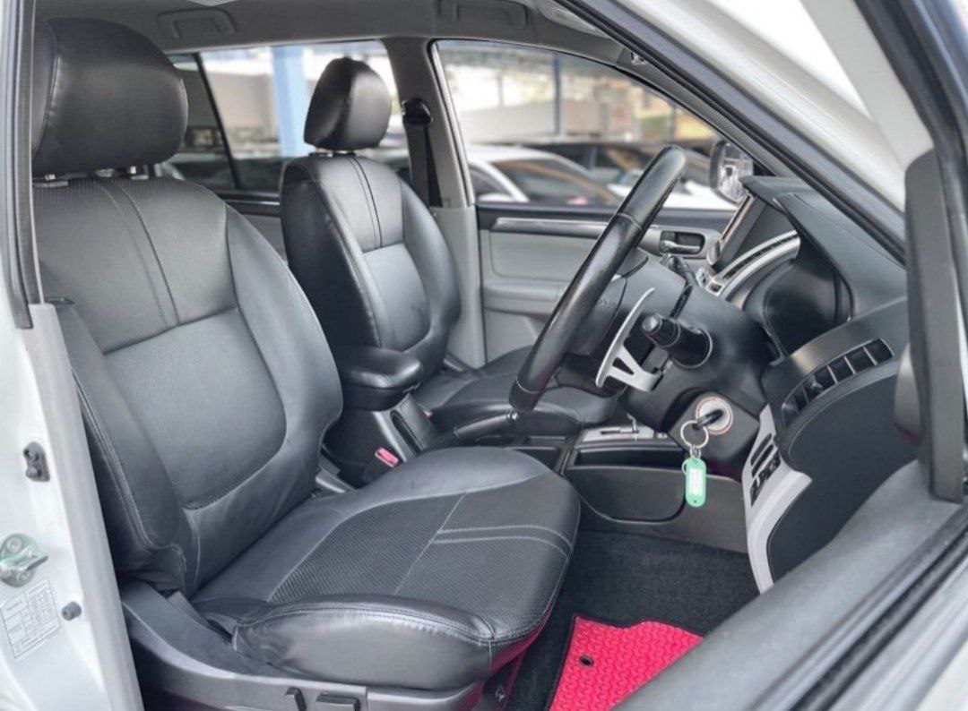 Mitsubishi Pajero  sport  2.5GT 2015: 8 image