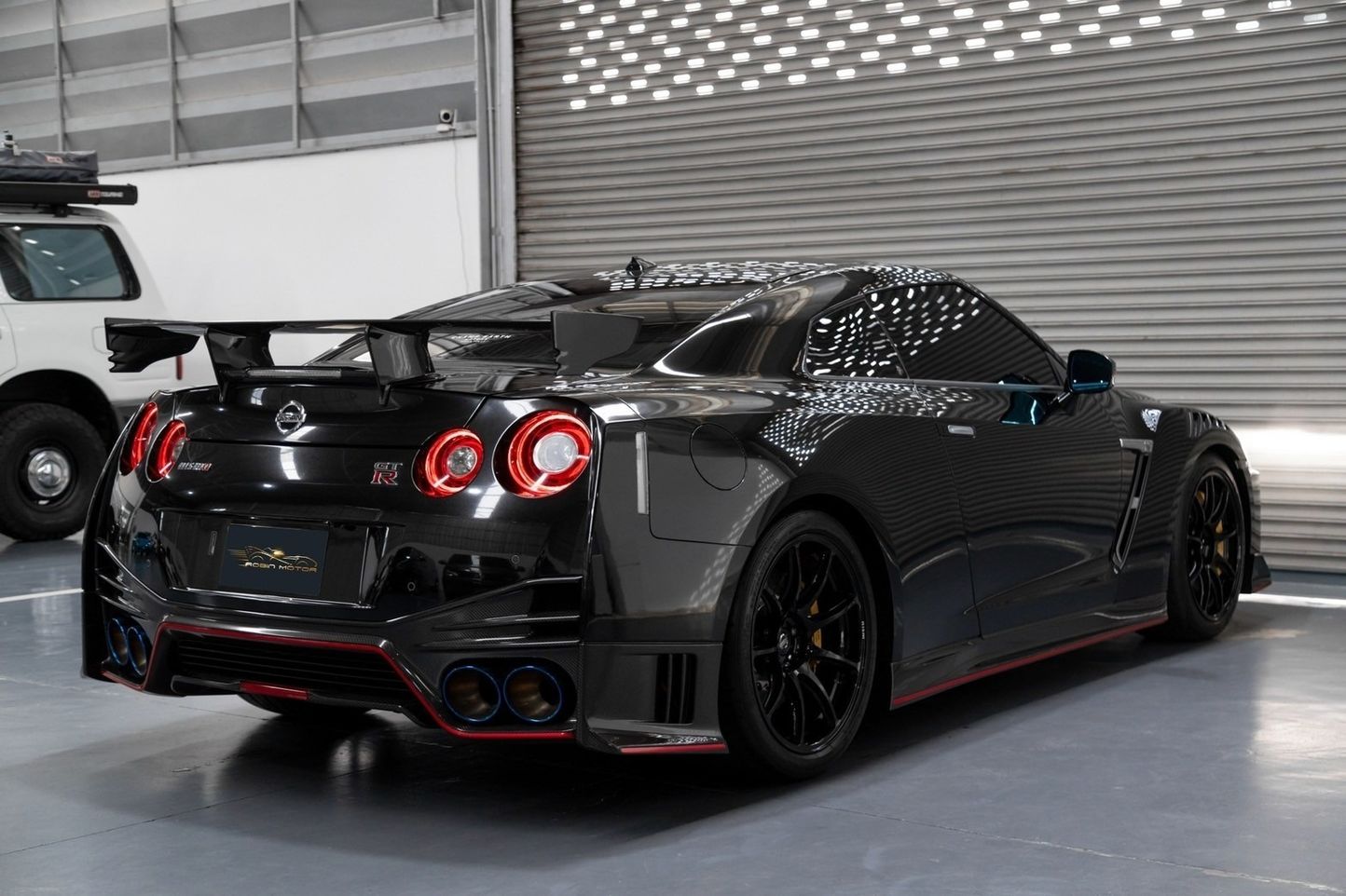 Nissan GTR Nismo (Black) 2021: 2 image