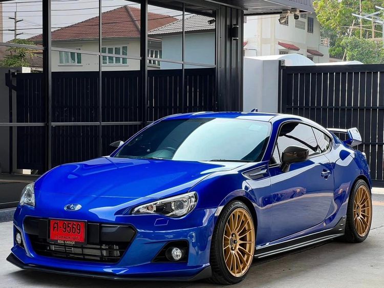 SUBARU 2.0 Turbo MT Gear 2016