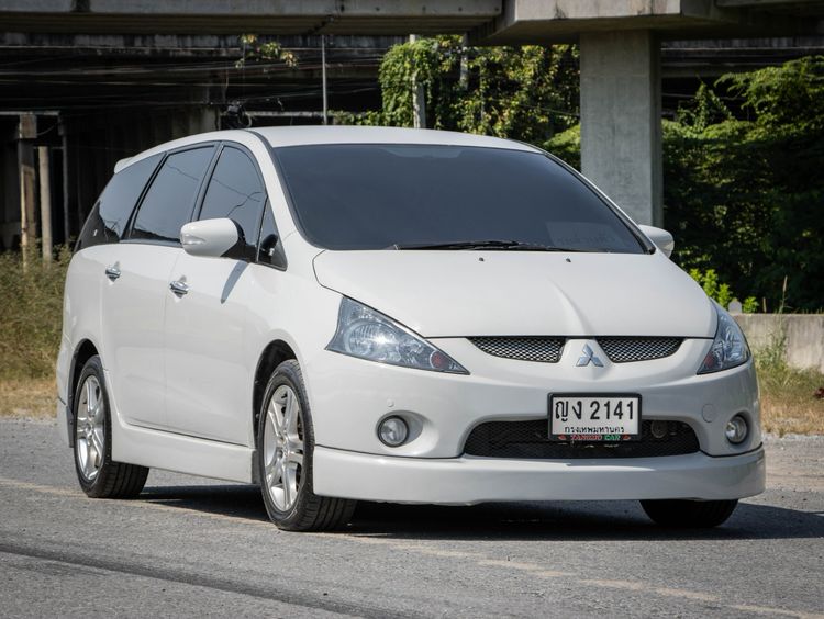 MITSUBISHI SPACE WAGON 2.4 GT