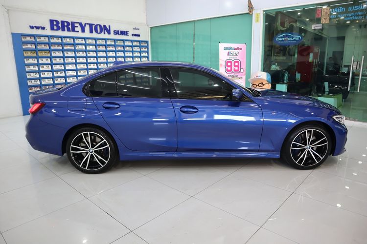 2020 Bmw 330e M-Sport G20: 2 image