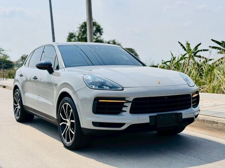 PORSCHE CAYENNE E-HYBRID: 3 image