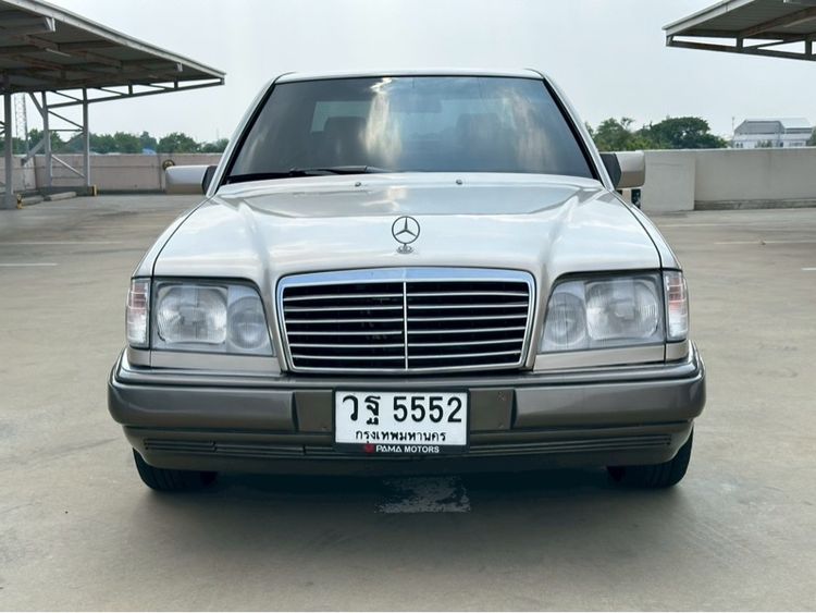 MERCEDES-BENZ E280: 3 image