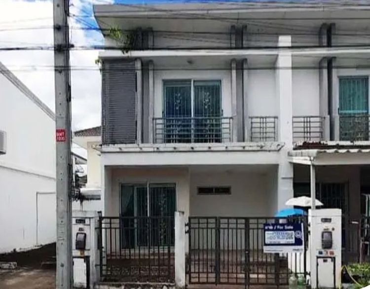 Prux Town House Bangna Neighborhood km 5